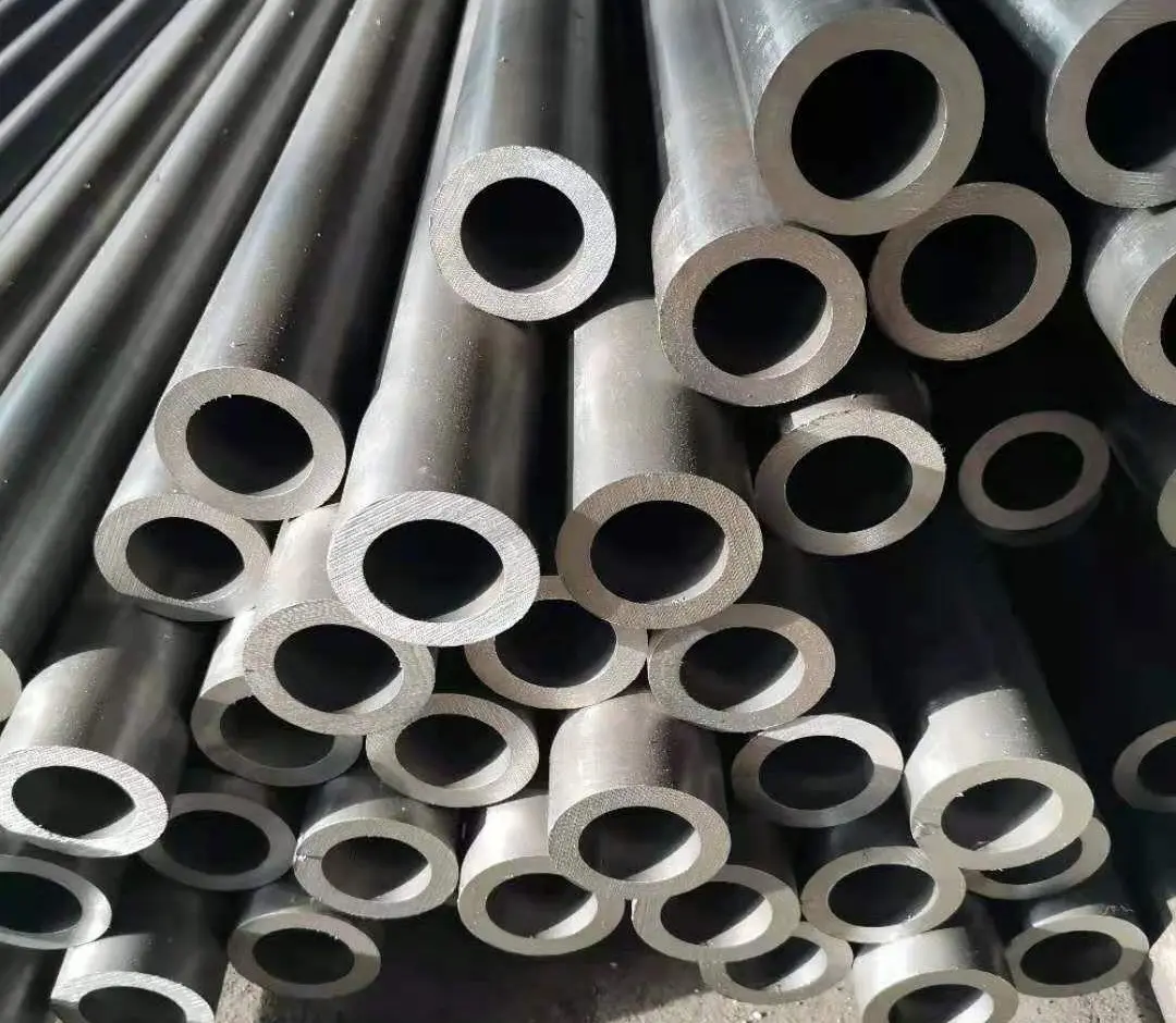 Stainless steel pipes and tubes